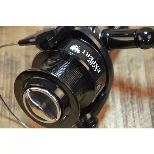 Carp Expert SMART RUNNER 6000 nyeletőfékes orsó