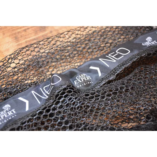 Carp Expert Neo Protect 200 cm 2 részes 55 × 55 cm gumírozott általános merítő