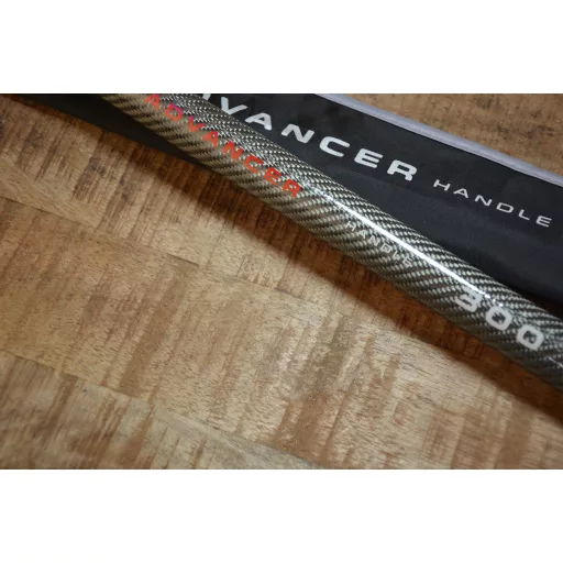 Carp Expert Advancer 200 cm 2 részes teleszkópos merítőnyél