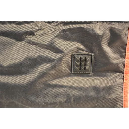 Carp Expert Adventure Pro szerelékes táska 53 × 37 × 33 cm