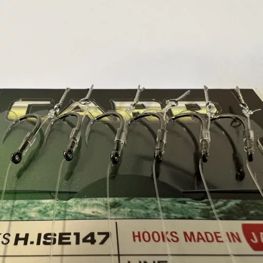 Hayabusa Iseama Carp feeder Spear 8-as előkötött horog 6 db/csomag