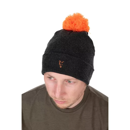 Fox Collection Bobble fekete-narancssárga bojtos téli sapka UNI