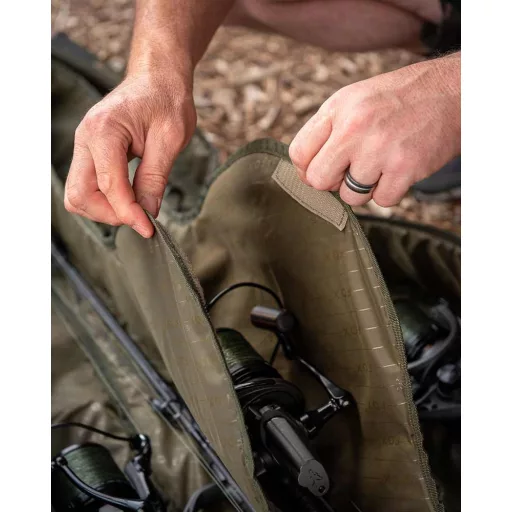 Fox Camolite 245–305 cm Retractable Tri Sleeve párnázott terepszínű botzsák 135 cm
