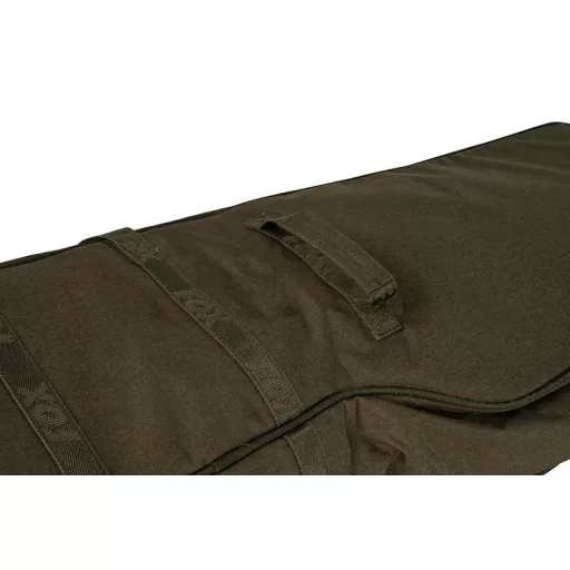 Fox Voyager párnázott csónakmotortartó táska 120 × 47 cm