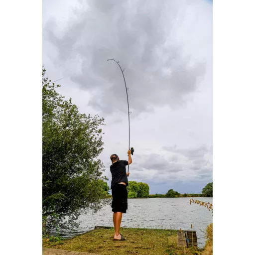 Fox Horizon X5 Black 390 cm 4 lb pontyozó horgászbot