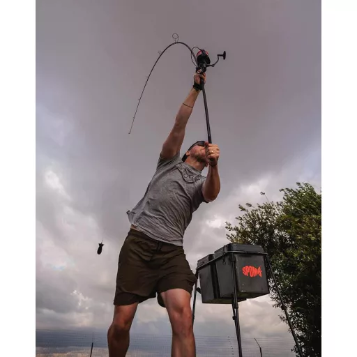 Spomb Tapered Braided Leaders 0,20–0,38 mm 3 × 10 m piros felvastagodó fonott dobóelőke