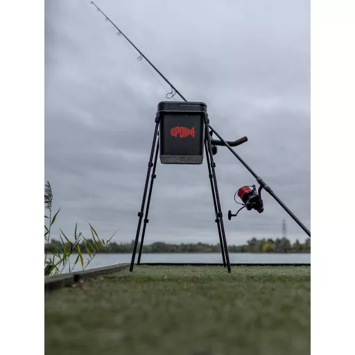 Spomb Bucket 18 l terepmintás vödör