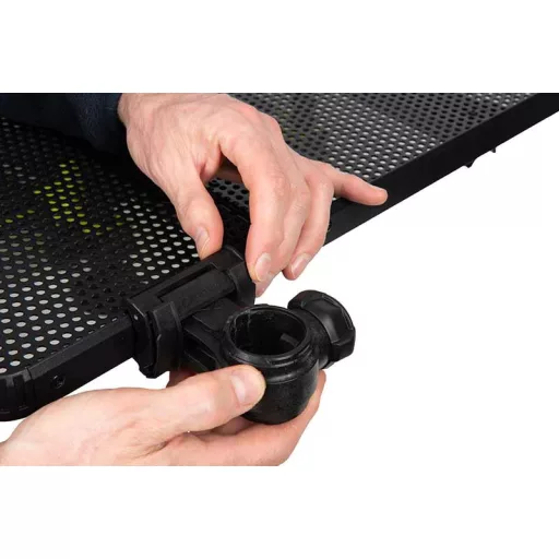 Matrix Folding Side Tray lábrögzítő bilincs