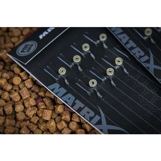 Matrix MXC-6 0,145 mm 4" 10 cm F1 Band 16-os szakáll nélküli előkötött horog 8 db/csomag