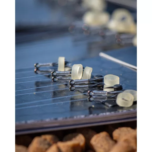Matrix X6 Carp Pellet Rigger 16-os 0,16 mm 10 cm csaligyűrűs előkötött horog