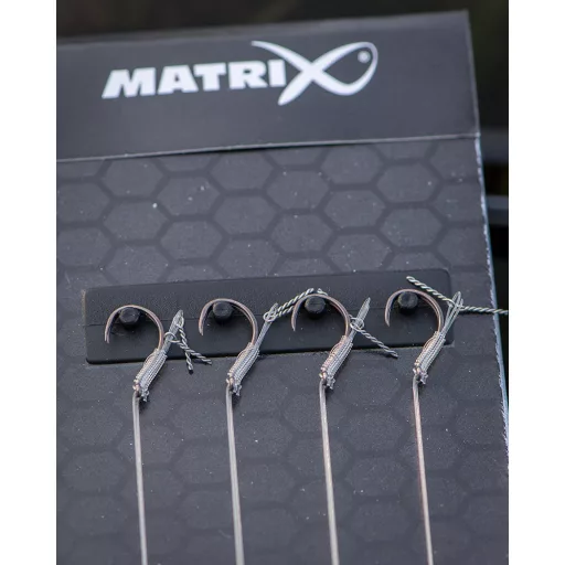 Matrix X7 Carp Method 14-es 0,23 mm 10 cm csalitüskés előkötött horog