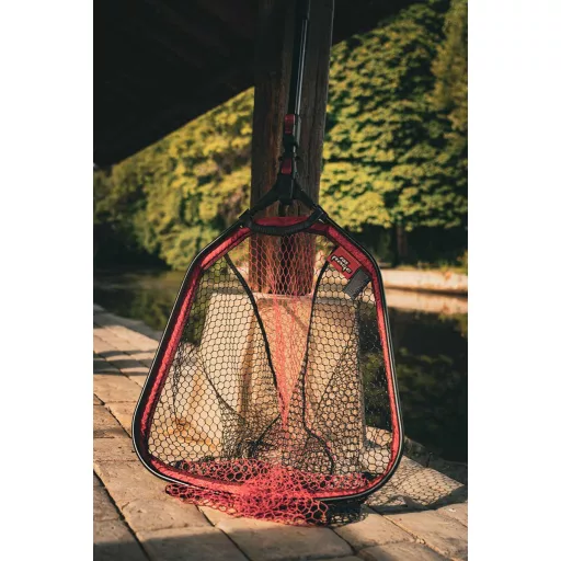 Fox Rage Speed Flow Compact 153 cm nyéllel 50 × 60 cm gumírozott lebegő rablóhalas merítő
