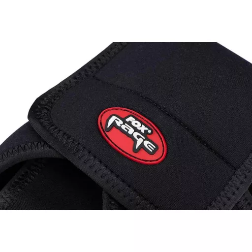 Fox Rage neoprén Spin upto 2500 fekete orsótartó táska