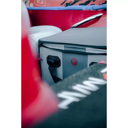 Fox Rage Pro Series XL Welded pergetőtáska