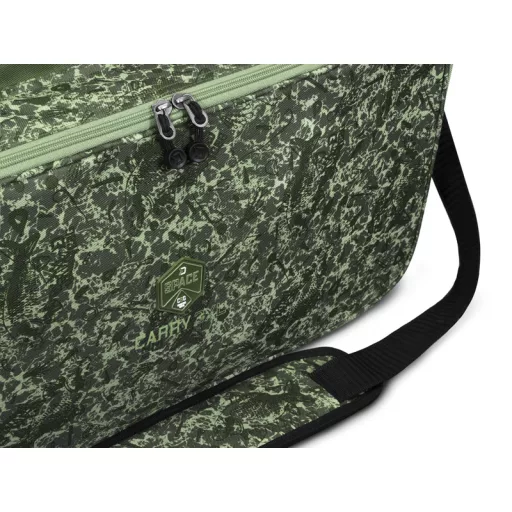 Delphin Space C2 g 3XL párnázott terepszínű (zöld) horgásztáska