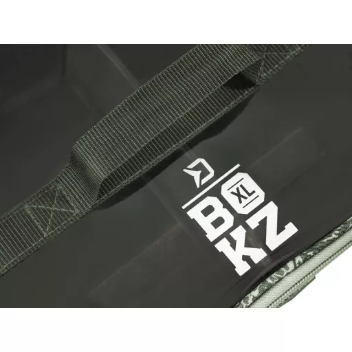 Delphin 4xBokz Space készlet 2xM,L,XL párnázott horgásztáska