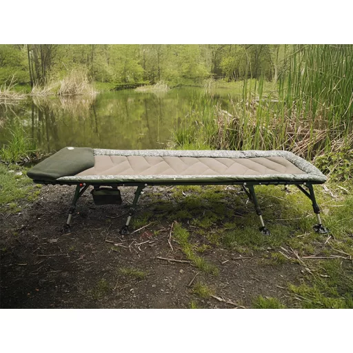 Delphin EightLUX 8 C2 g 8 lábú horgászágy kb. 200 kg