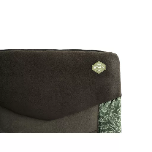 Delphin EightLUX 8 C2 g 8 lábú horgászágy kb. 200 kg