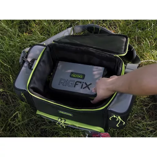 Delphin Reaxe QuixBAG 2xBOX XL hőszigetelt fekete/szürke/zöld horgásztáska 41 × 30 × 25 cm