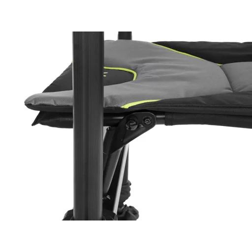 Delphin Reaxe feeder horgászszék kb. 150 kg