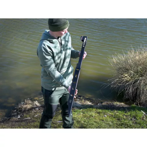 Delphin EXTREME harcsázó bottartó 100 cm