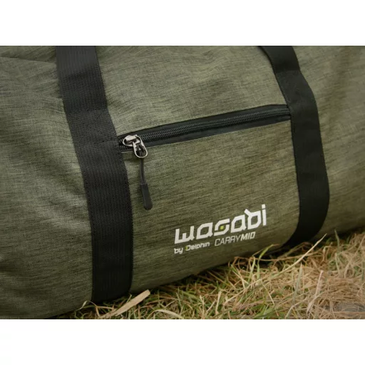 Delphin Wasabi CarryMID fekete/zöld horgásztáska 53 × 27 × 25 cm