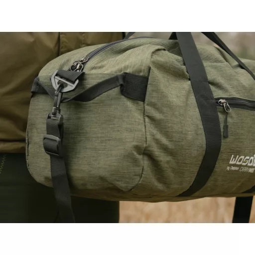 Delphin Wasabi CarryMID fekete/zöld horgásztáska 53 × 27 × 25 cm