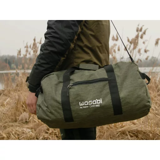 Delphin Wasabi CarryMID fekete/zöld horgásztáska 53 × 27 × 25 cm
