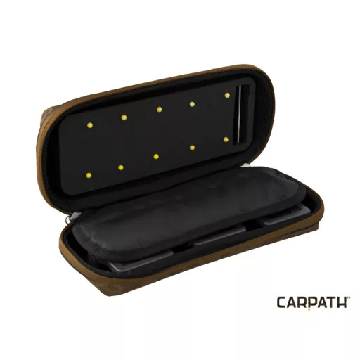 Delphin Area Rig LUX Carpath terepszínű előketartó 30 × 13 × 8 cm