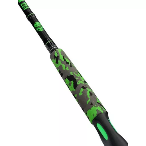 MADCAT Uv Series Light Spin 225 cm 40–125 g 2 részes harcsázó horgászbot