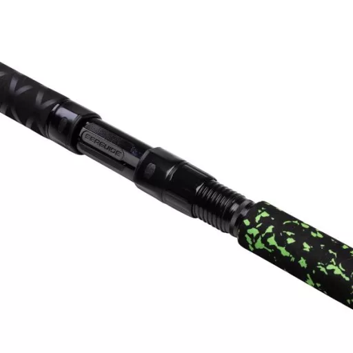 MADCAT X-Zibit Heavy Duty 300 cm 200–400 g 2 részes harcsázó horgászbot