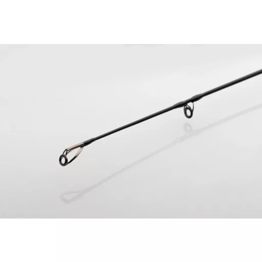 MADCAT Black Spin 300 cm 40–150 g 2 részes harcsázó horgászbot