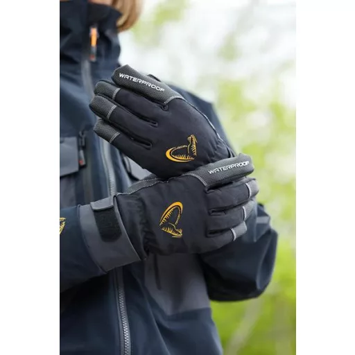 Savage Gear All Weather fekete kesztyű M