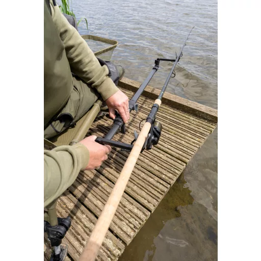 Korum XS Rod Support teleszkópos bottartó kar két fejjel