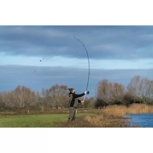 Korum Limitless Power 390 cm 300 g 3 részes feeder horgászbot