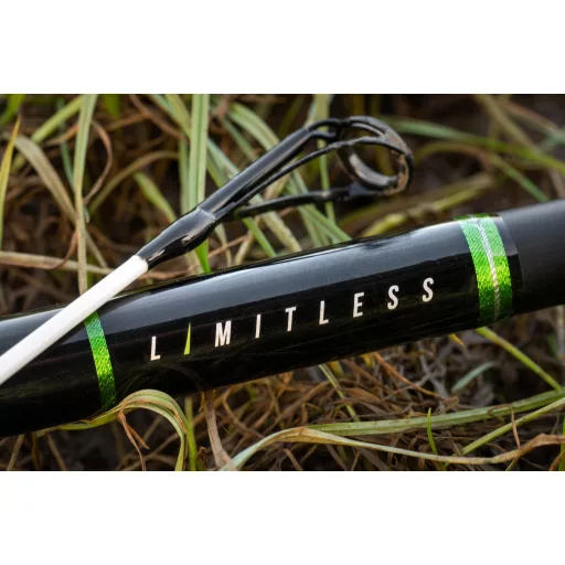 Korum Limitless Power 390 cm 300 g 3 részes feeder horgászbot