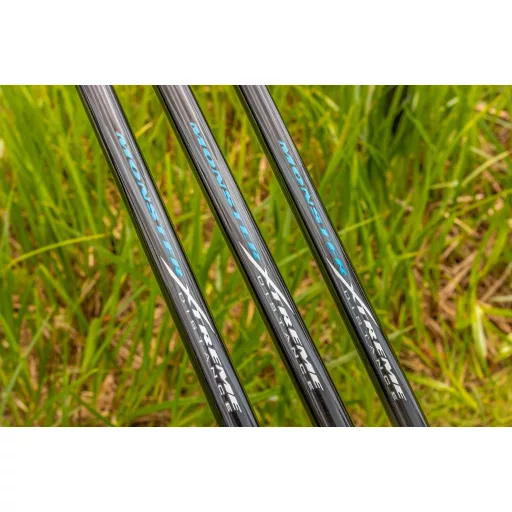 Preston Monster Xtreme Distance Feeder 420 cm 200 g 3 részes feeder horgászbot