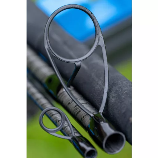 Preston Monster XTR Pro 360 cm 175 g 3 részes feeder horgászbot