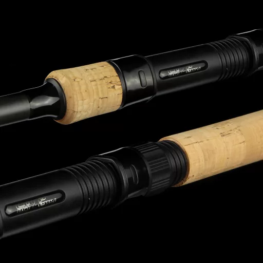 Carp Academy Invictus 360 cm 3 lb 3 részes pontyozó horgászbot