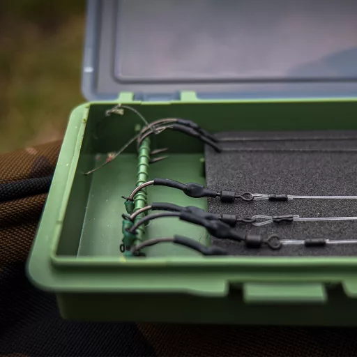 Carp Academy Carp előketartó doboz 38 × 8 cm