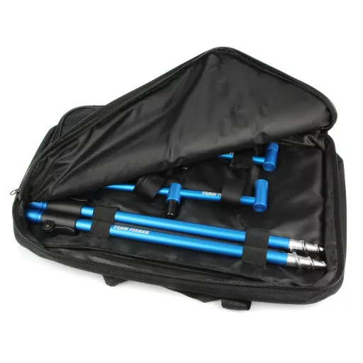 By Döme Team feeder bottartó készlet táskával 2+2 db 25 cm