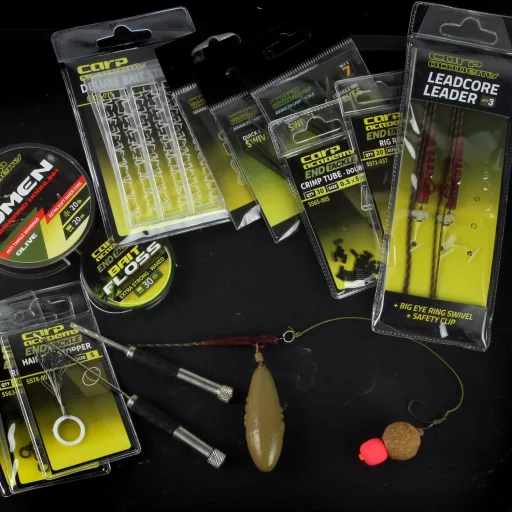 Carp Academy Leadcore Leader 35 lb 75 cm barna ólombetétes szerelék nagy karikás forgóval 3 db/csomag