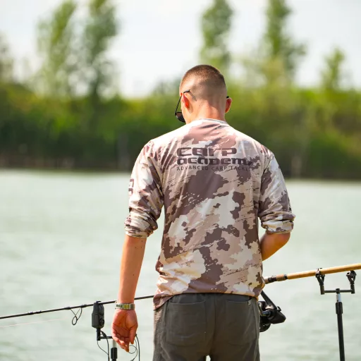 Carp Academy UV terepmintás póló XL